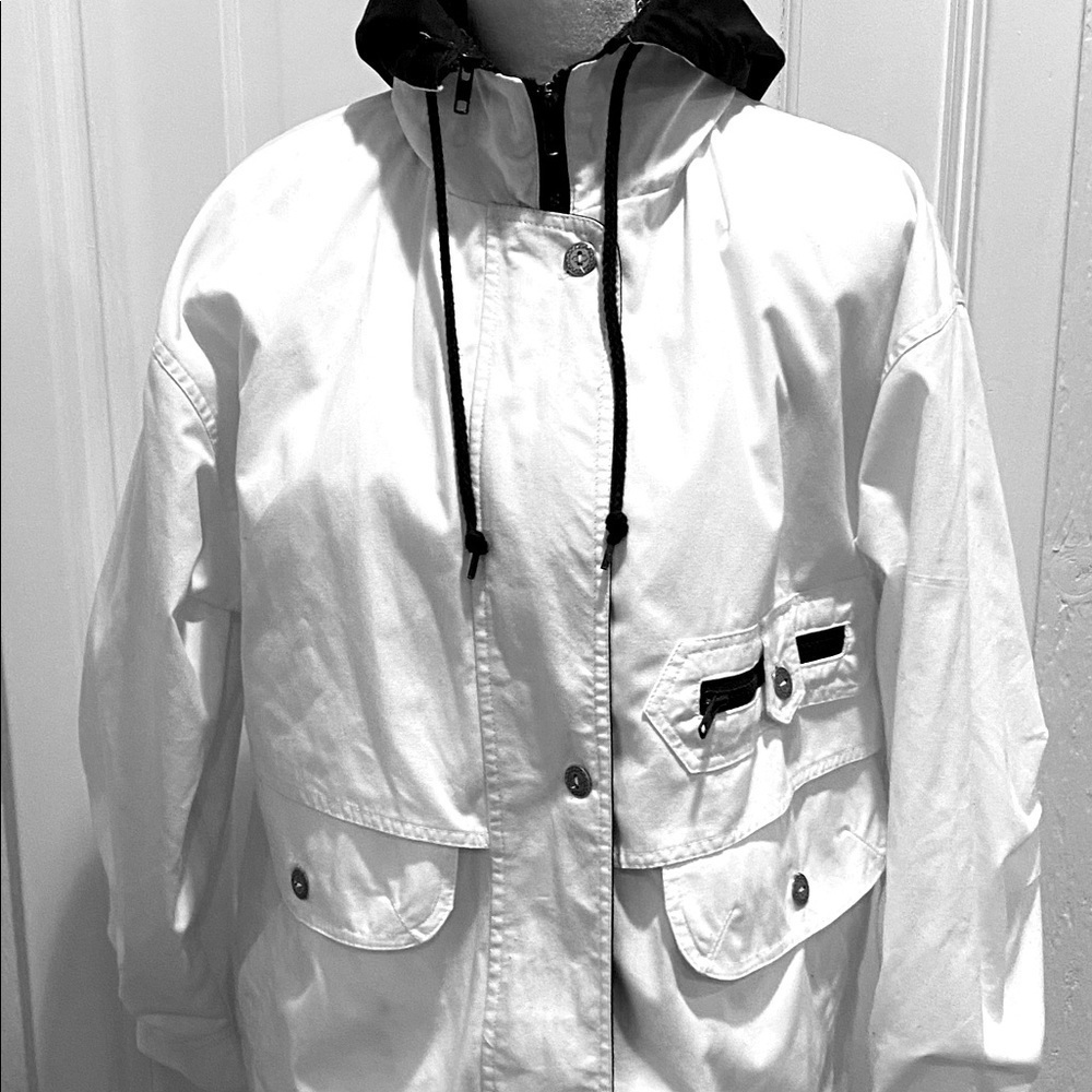 Mulberry Street white lined wind breaker;sailing jacket.